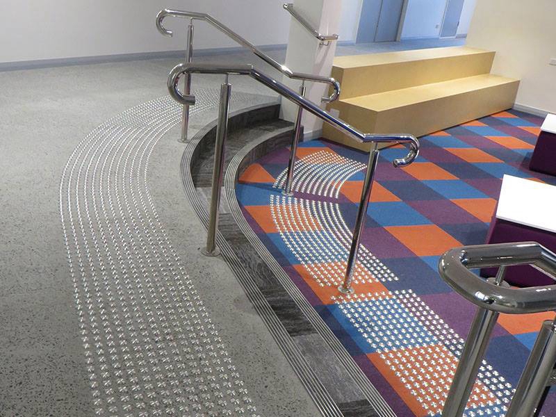 Holy-Cross-College-1